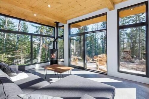 Hôtel à la maison - Sous-Bois Charlevoix - le Pic-bois