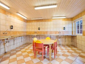 House | Private kitchen - 4 Person Holiday Park Home in Graested (Graested)