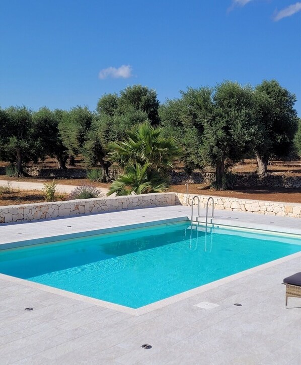Piscine extérieure