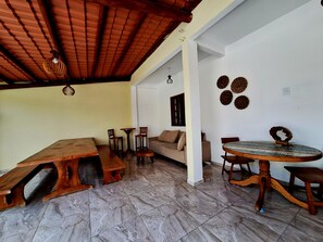 Interior - Spacious and cozy house close to the center and beach (Porto Seguro)