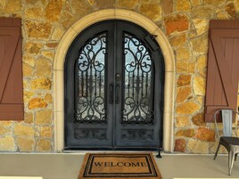 Family Suite, River View | In-room safe, free WiFi