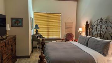 Double Room, River View | In-room safe, free WiFi