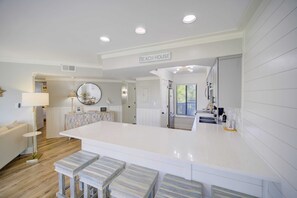 Interior - Triton Balcony w/ Pool View, Chic Design (Santa Rosa Beach)