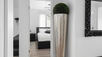 3 quartos, ferros/tábuas de passar roupa, Wi-Fi de cortesia