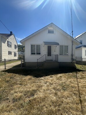 Exterior - The Chillicothe House (chillicothe)