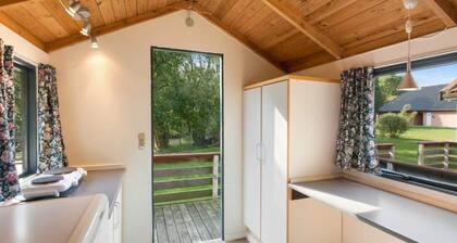 Amazing Holiday Home With Terrace