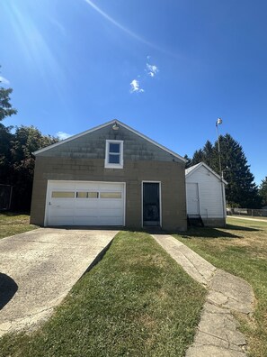 Exterior - Keller House (Chillicothe)