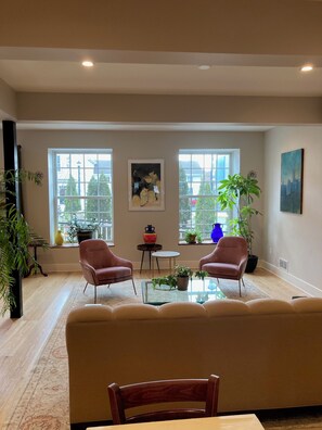 Sala de estar en el lobby