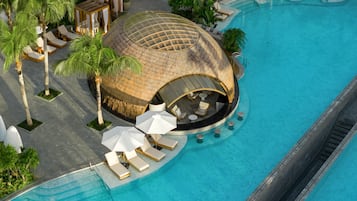 3 outdoor pools, open 8:00 AM to 11:00 PM, free cabanas, pool umbrellas