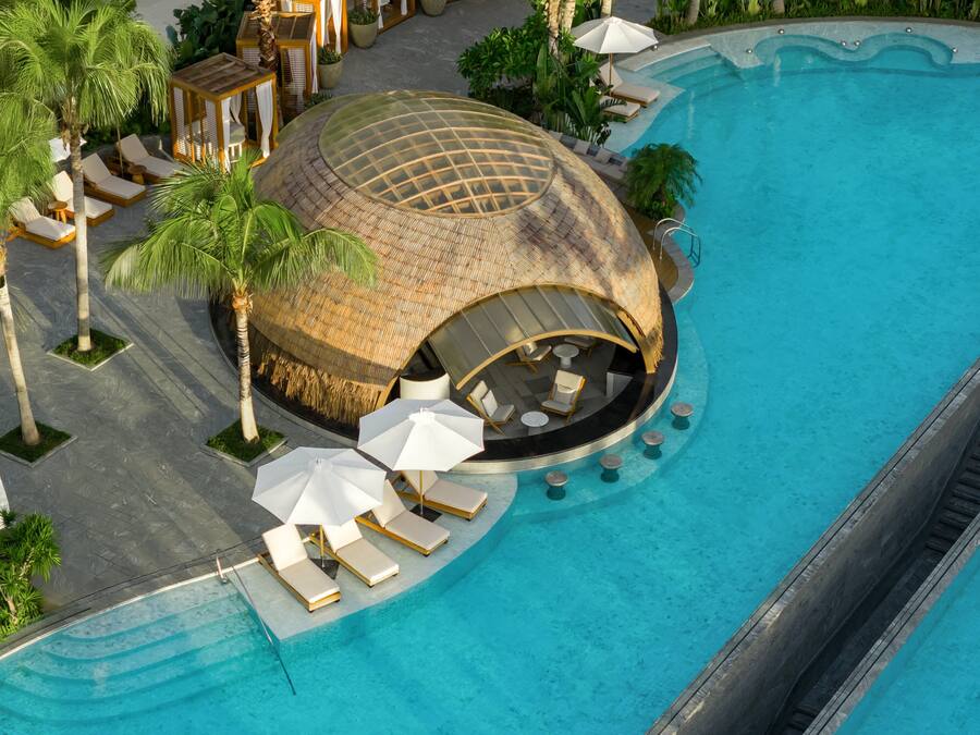 3 buitenzwembaden, gratis zwembadcabana's, parasols voor strand/zwembad