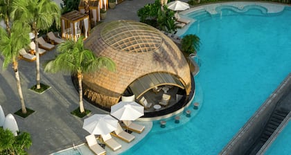 Kimpton Aqeos Hainan by IHG