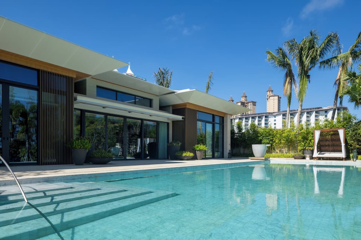 Room, 2 Bedrooms | Free minibar, in-room safe, desk, blackout drapes