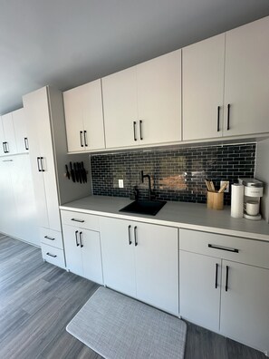Fridge, microwave