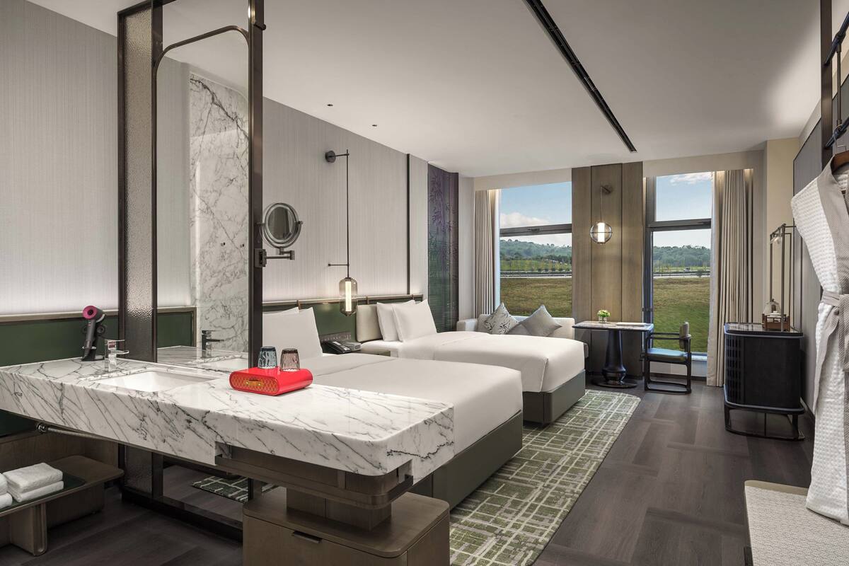 Ropa de cama de alta calidad y minibar 