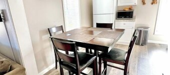 Cozy Apartment in Watertown
