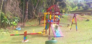 Children’s play area – outdoor - finca ecoturistica el paraiso (Cali)