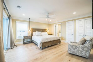 8 chambres, fer et planche à repasser, Wi-Fi gratuit, draps fournis