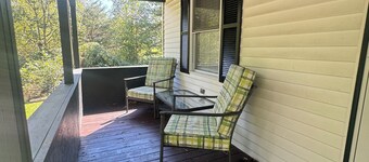 Charming 3 BR Cottage Walk to AOTG and minutes to NRG National Park