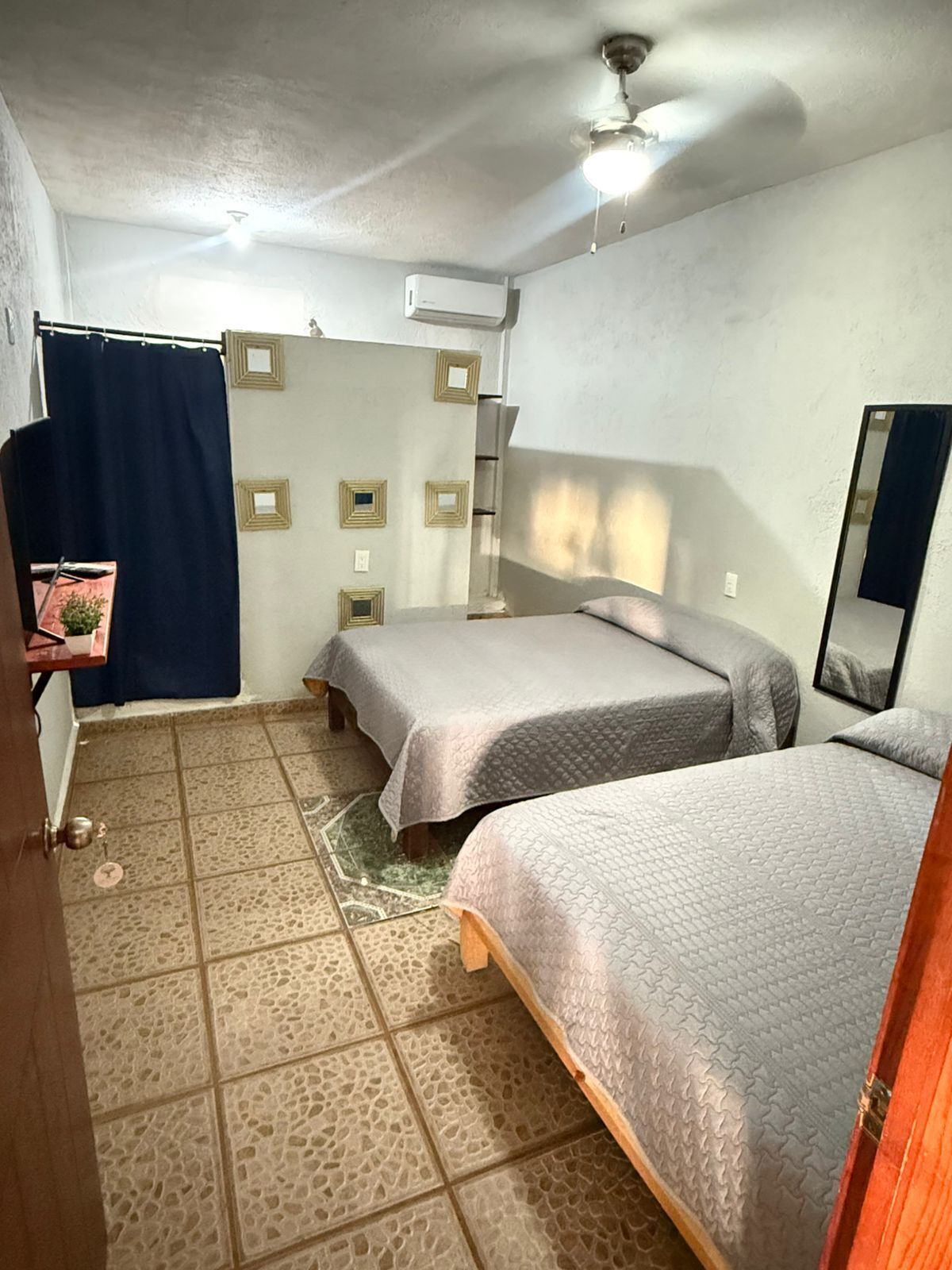 Phòng 2 giường đơn Economy | Truy cập Internet không dây miễn phí, bộ trải giường 