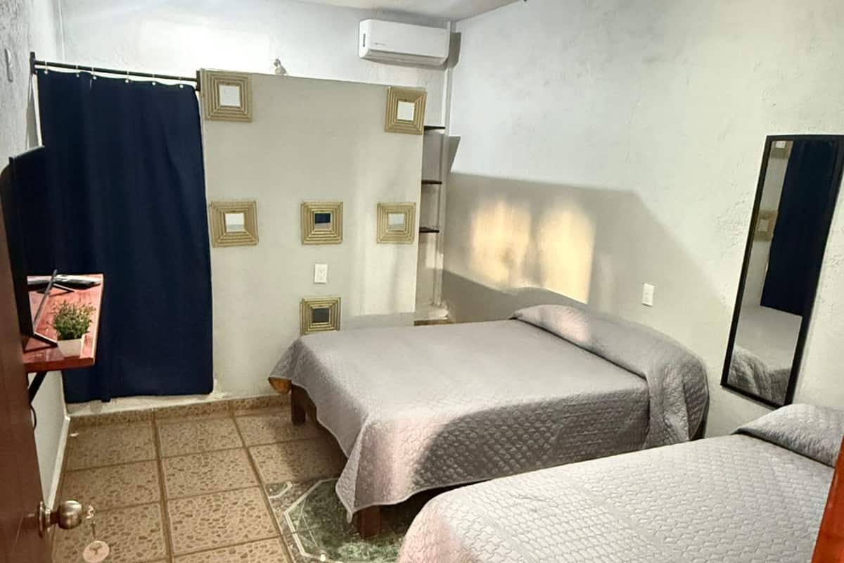 Phòng 2 giường đơn Economy | Truy cập Internet không dây miễn phí, bộ trải giường