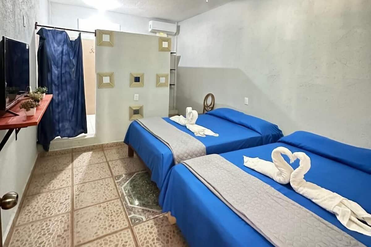 经济双床房 | 免费 WiFi、床单
