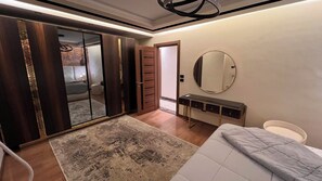 2 dormitorios, tabla de planchar con plancha, wifi y ropa de cama