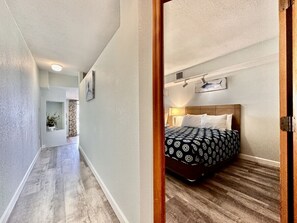 1 dormitorio, tabla de planchar con plancha, wifi gratis y ropa de cama