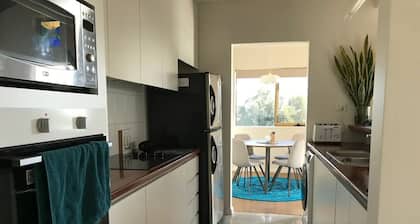 Marina Luxury Apartment with Ocean Views Beresford