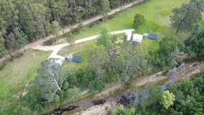 Unclassified image, 5 of 21, button