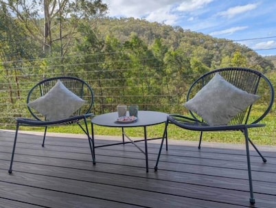 The Burrows - Off-Grid Luxury Cabin with Highland Cows | Hunter Valley Hideaway