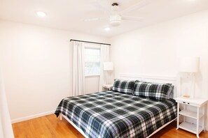 4 slaapkamers, een bureau, gratis wifi, beddengoed