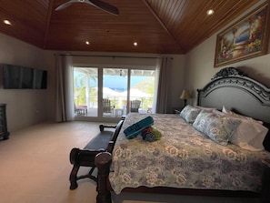 3 quartos, Wi-Fi de cortesia, roupa de cama