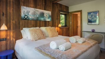 6 室のベッドルーム、アイロン / アイロン台、WiFi、ベッドシーツ