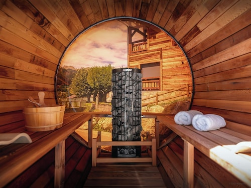 Chalet Les Noisettes - alpine holiday 14p with spa - OVO Network