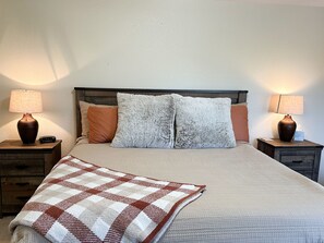 2 bedrooms, bed sheets