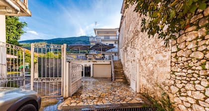 Authentic Lake View Apartment