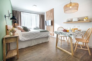 Accès au Wi-Fi (inclus), literie fournie
