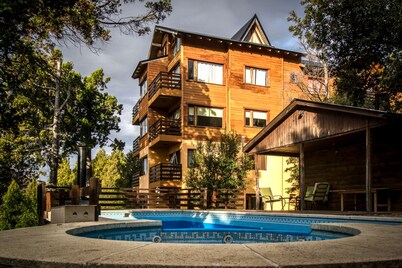 Namaste apartment with pool and recreational area in Bariloche