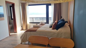 Wifi gratis y ropa de cama 