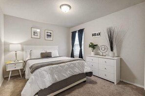 Superior Apartment, 2 Bedrooms, Non Smoking | 2 bedrooms, iron/ironing board, free WiFi - Incredible Stay Fast Wifi Fully Equipped (San Antonio)