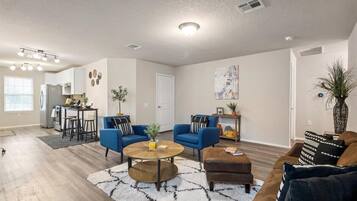 Superior Apartment, 2 Bedrooms, Non Smoking | Living area