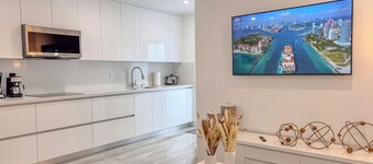 Beautiful Loft Cottage in the heart of Miami