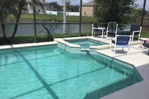 Piscine extérieure