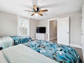 6 多间卧室、熨斗/熨衣板、旅行婴儿床、免费 WiFi