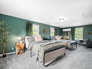 4 bedrooms, desk, iron/ironing board, travel cot