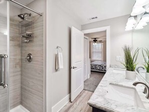 Hair dryer, towels - 5 Bedroom|Arcade NBA Jam|Poker Table|Luxury (Vermilion)