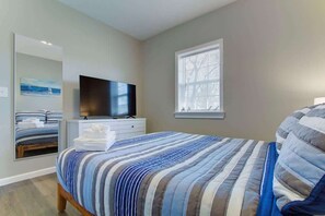 1 chambre, fer et planche à repasser, lit parapluie, Wi-Fi gratuit