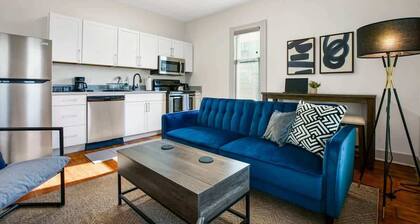 Steps to Cleveland Clinic - Sleeps 3