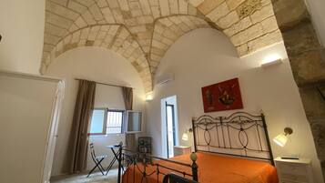 1 chambre, draps fournis