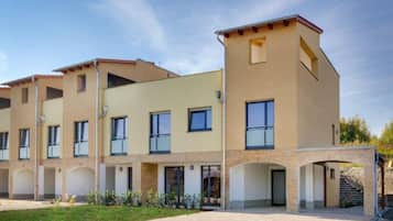 Apartment | Exterior